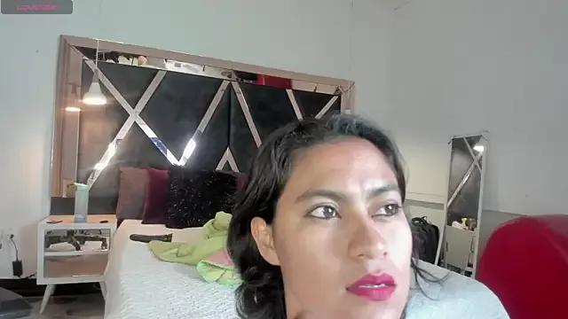 Sashaporn1 on StripChat 
