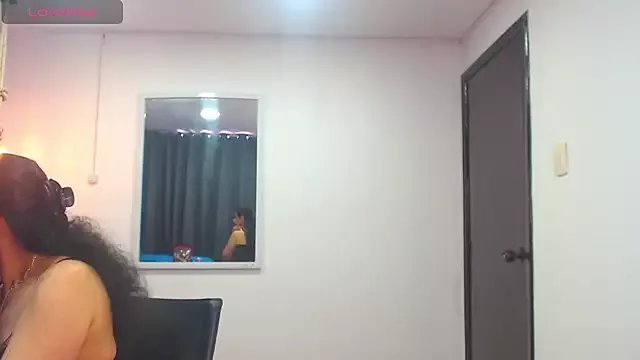 Freechat sasi_luna on StripChat