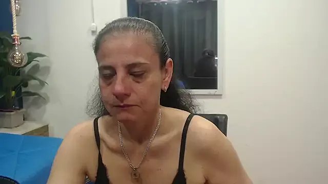 Freechat sasi_luna on StripChat