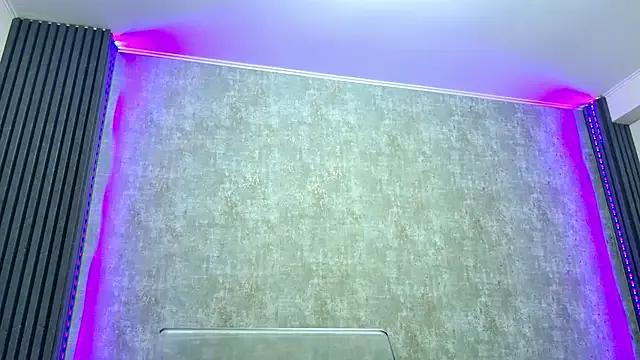 Freechat scarleteyes_ on StripChat