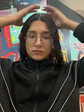 SheepyBoyx on StripChat 