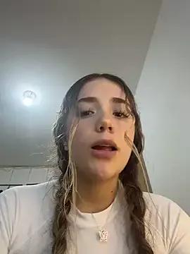 ShelbyHagen on StripChat