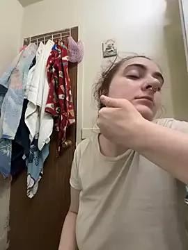 Group Snowbunnycake_131 on StripChat