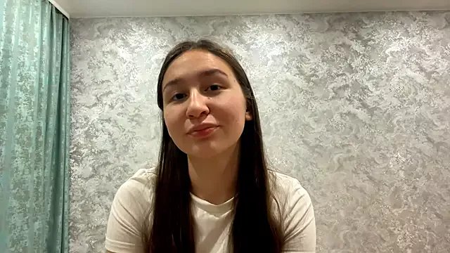 Freechat SofiYong on StripChat