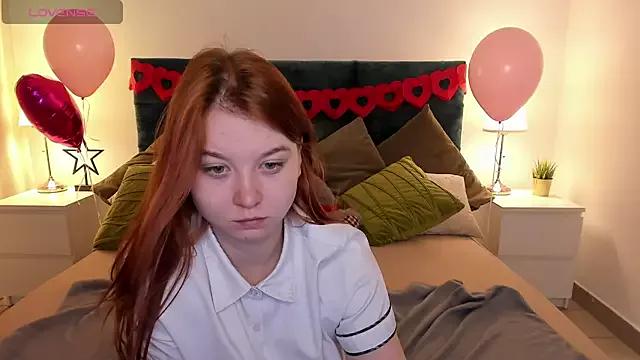 solexxxy on StripChat 