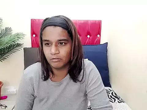 Freechat Strawberry_Lips on StripChat