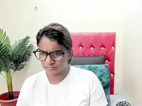 Freechat Strawberry_Lips on StripChat