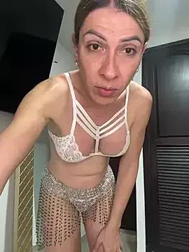 sweethoneytsx on StripChat 
