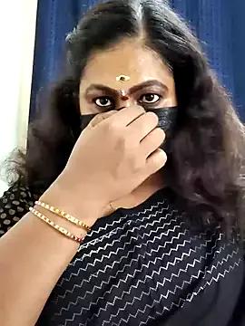 Freechat Sweetie_swetha37 on StripChat