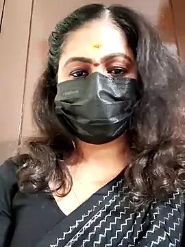 Freechat Sweetie_swetha37 on StripChat