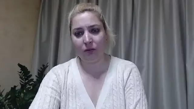 sweetpussy13 on StripChat 