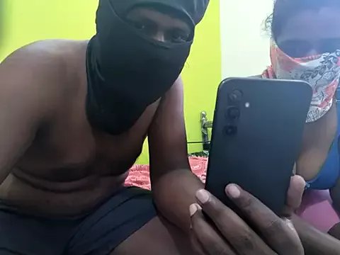 Freechat tamilcouple_theja on StripChat