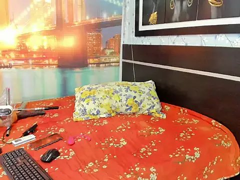 Freechat TashaMendoza1 on StripChat