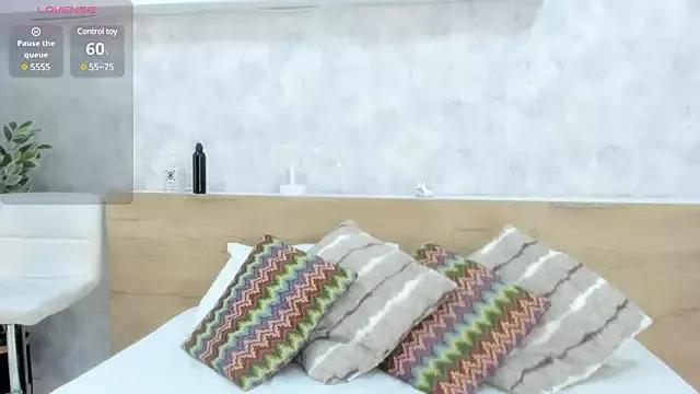 tatijara on StripChat 