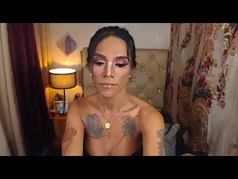 Freechat ThaliaGODDESSAINT on StripChat