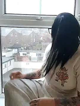 ThatAltGirl — Play With Clit In Window 