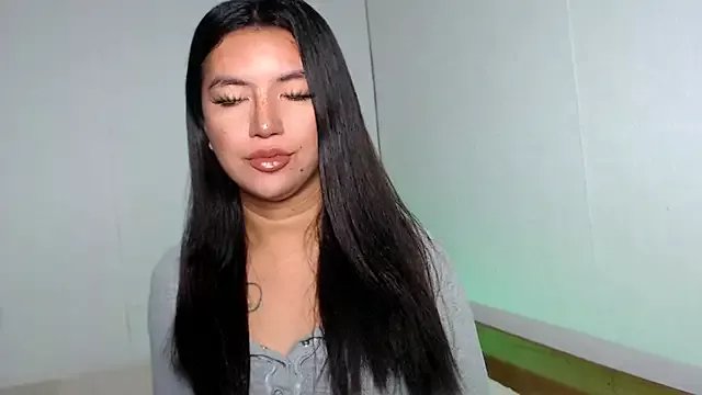 Private thinker_belle on StripChat