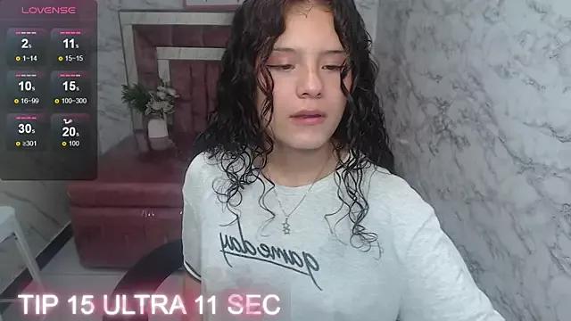 Freechat Velvet_Moon_V on StripChat