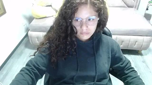 Freechat Velvet_Moon_V on StripChat