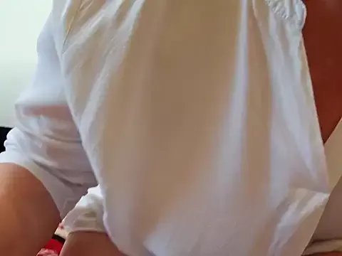 Freechat VikaKing on StripChat