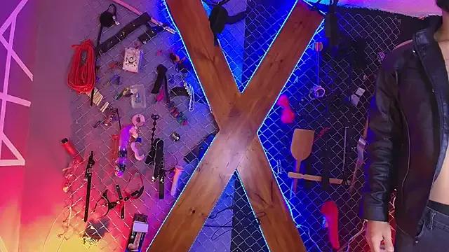 Warick_and_Aria_bdsm_