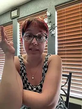YogaHottie76 on StripChat 