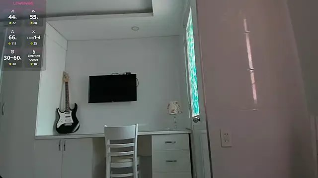 Freechat Yuki_miiii on StripChat