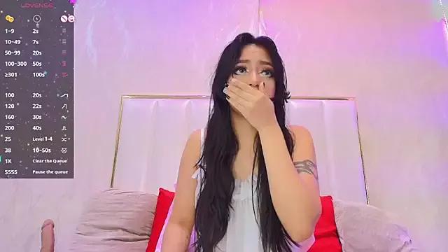 Freechat zarahfoster on StripChat